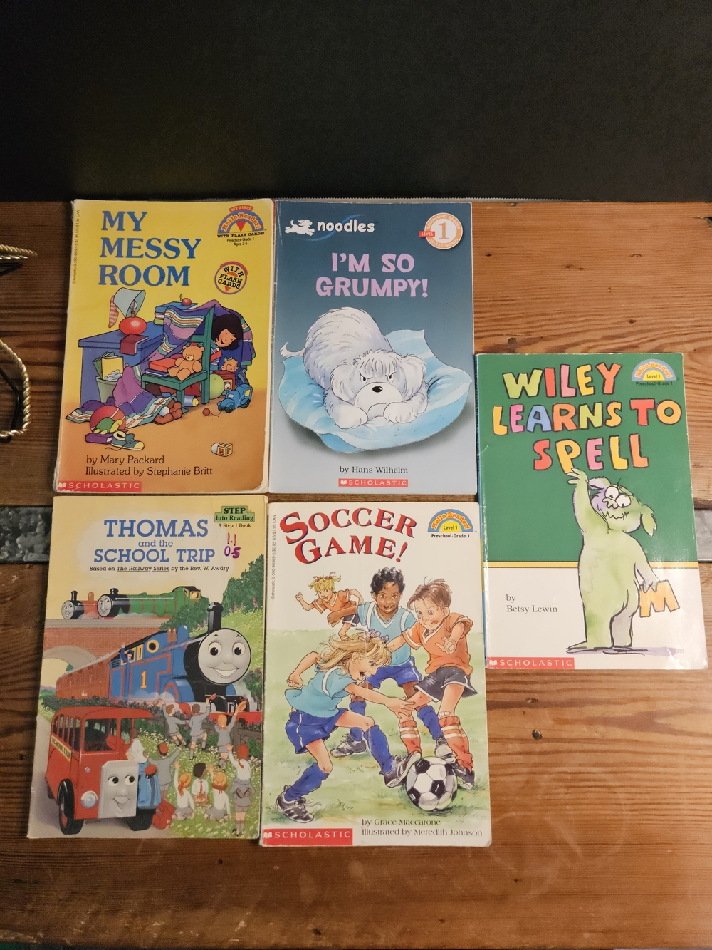 Scholastic Kids Book Lot - Level 1 Readers
